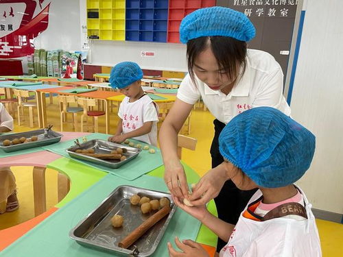 探寻食品工艺 走进糕点文化 秦都区马泉街道秦都花苑社区暑期研学社会实践活动